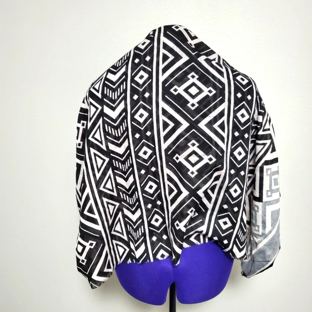Black & White Aztec Infinity Scarf